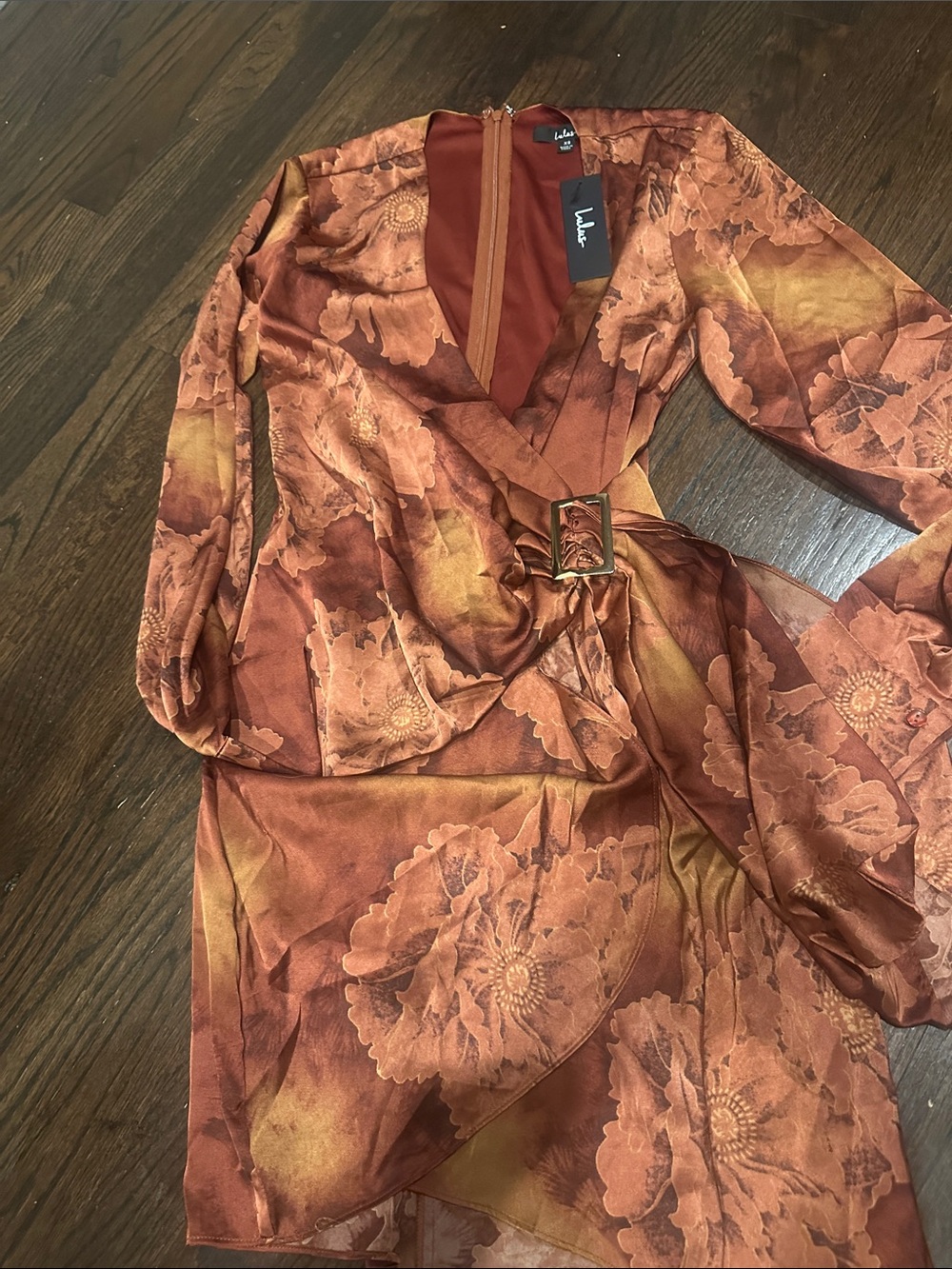 LULUS SATIN WRAP MINI - Picture 3 of 3